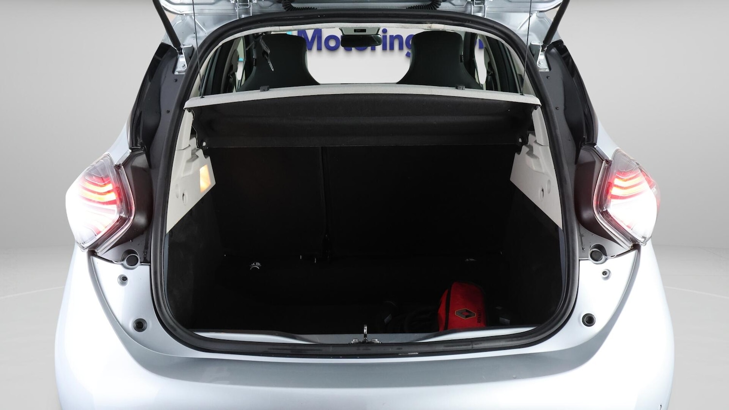 Used Renault Zoe 2021 for sale - 76585011: Photo 17