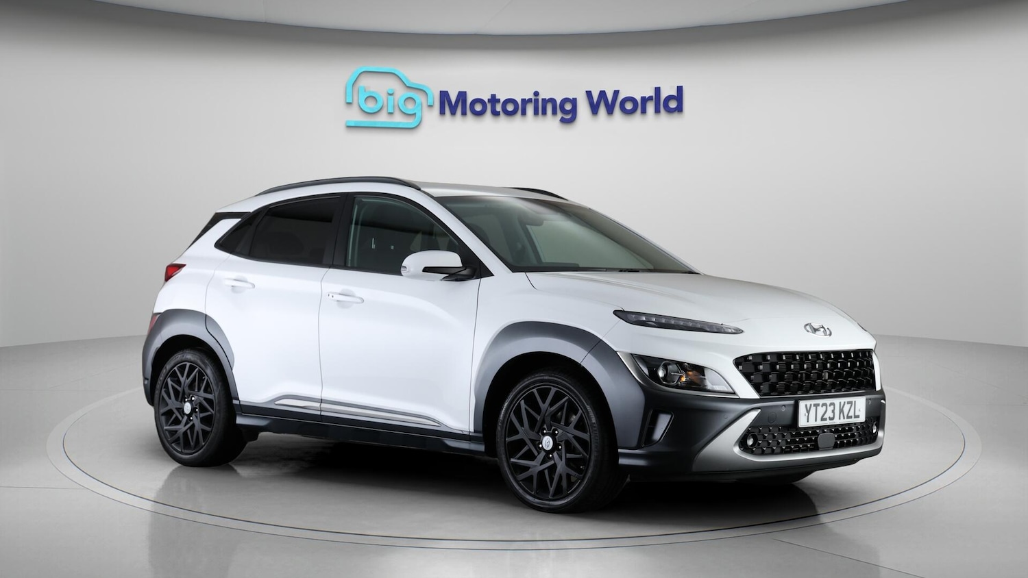 Used Hyundai KONA 2023 for sale - 76441392: Photo 2