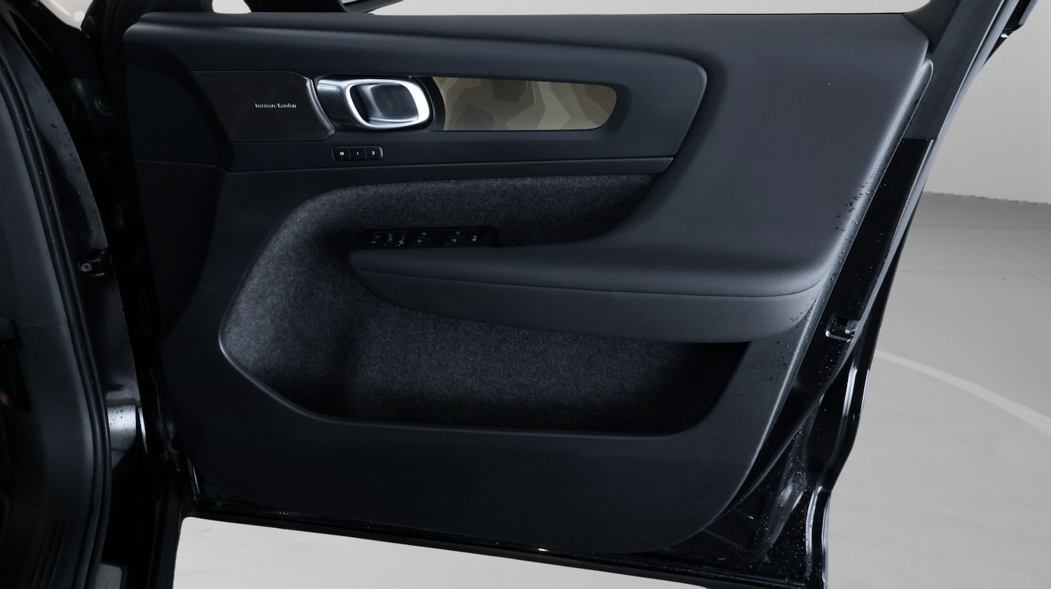 Used Volvo XC40 2024 for sale - 78213744: Photo 14