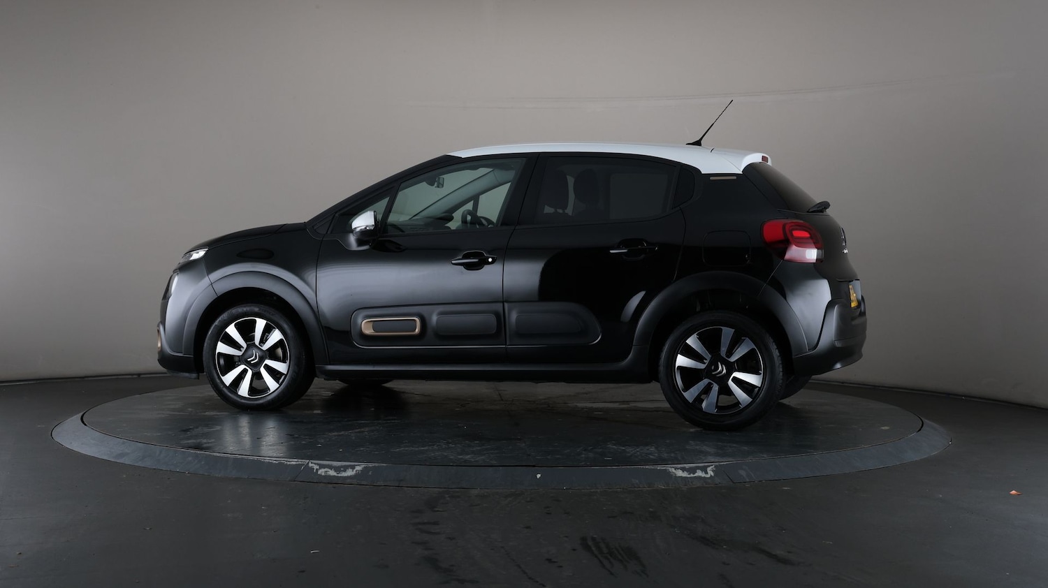 Used Citroen C3 for sale - 76810261: Photo 69