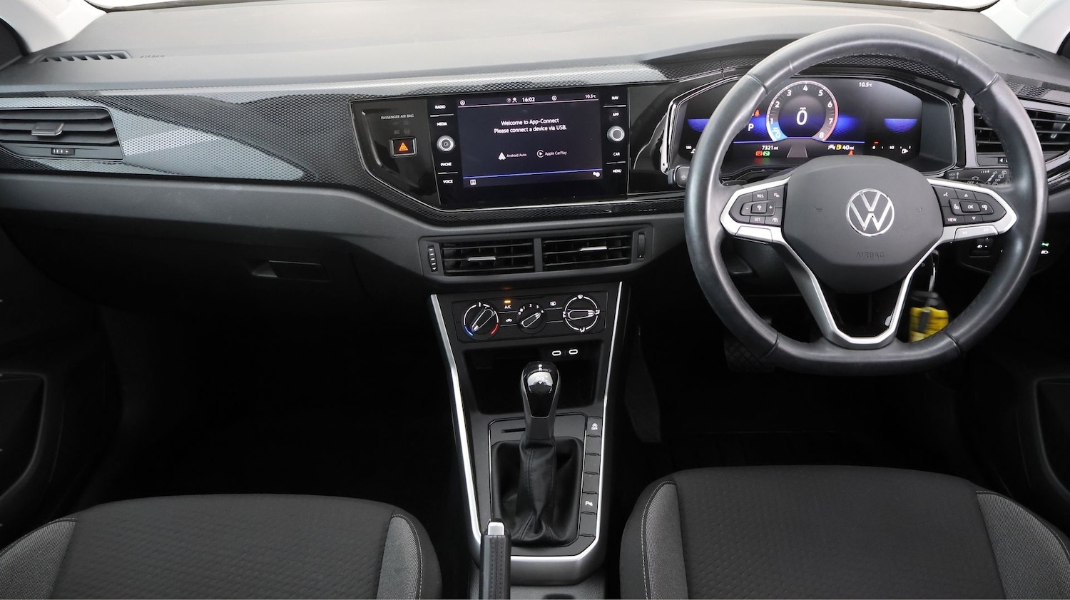 Used Volkswagen Polo 2024 for sale - 77526790: Photo 12