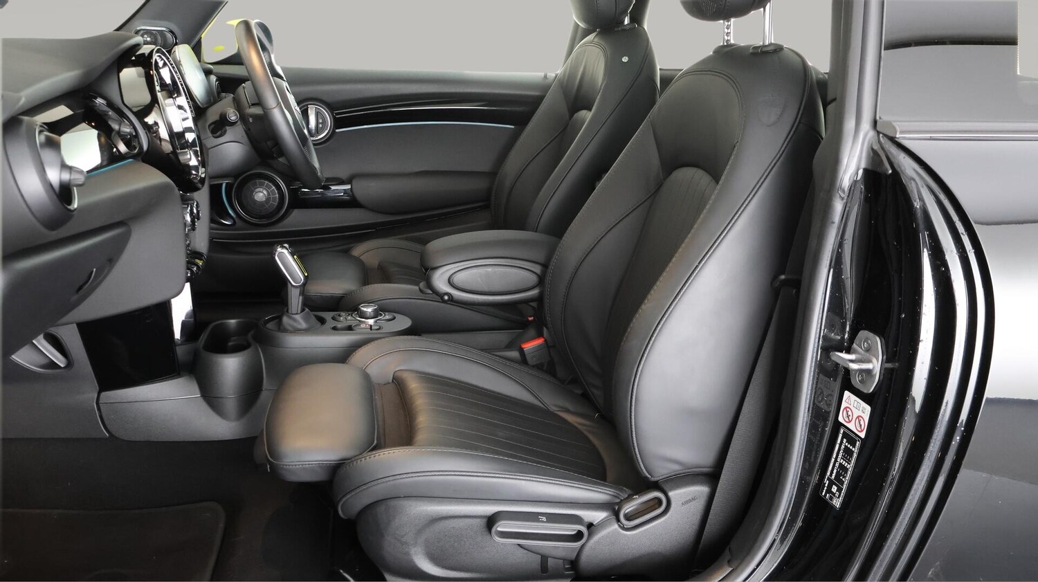 Used MINI Hatch 2023 for sale - 76702238: Photo 14