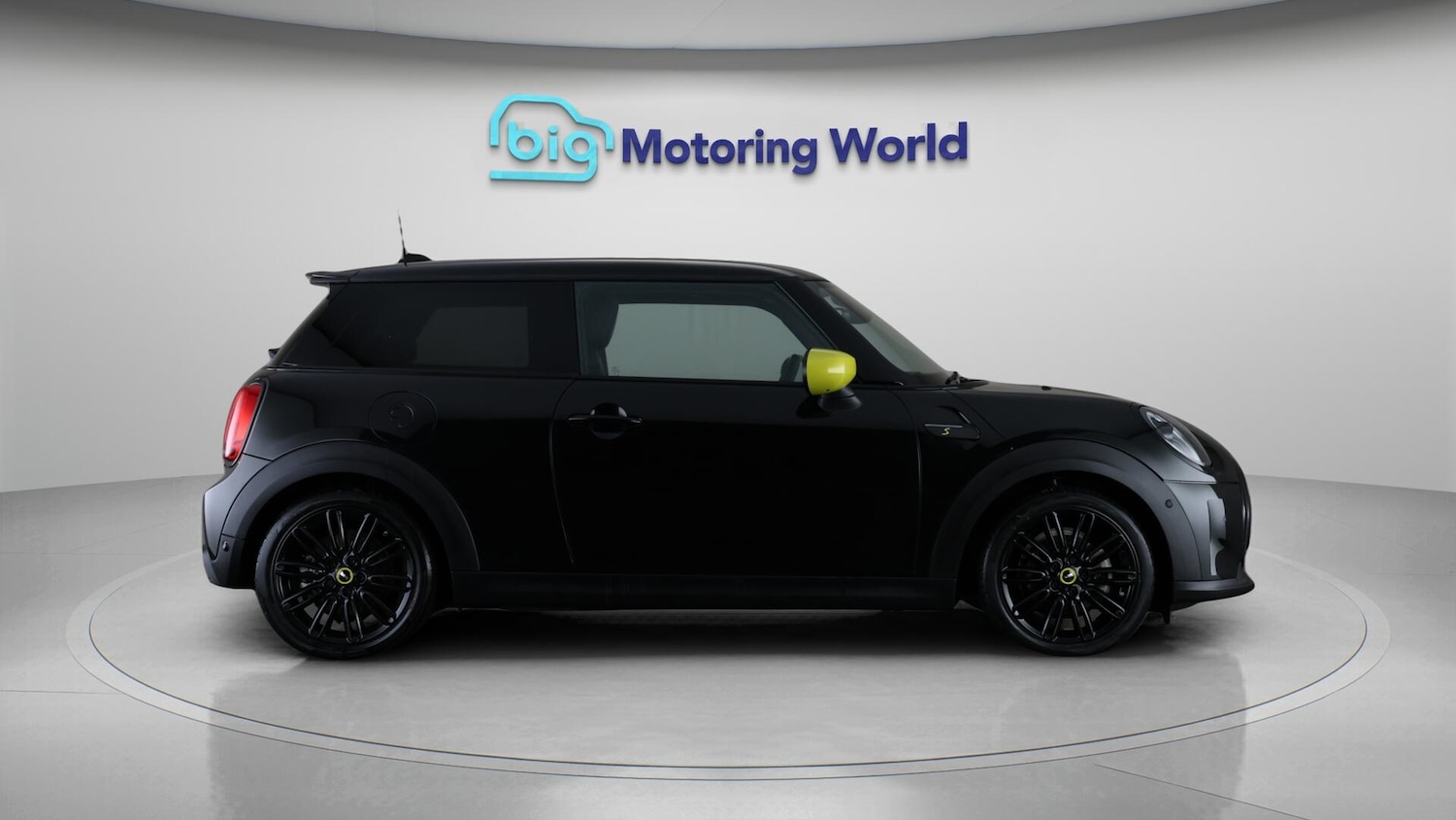 Used MINI Hatch 2023 for sale - 76702238: Photo 8