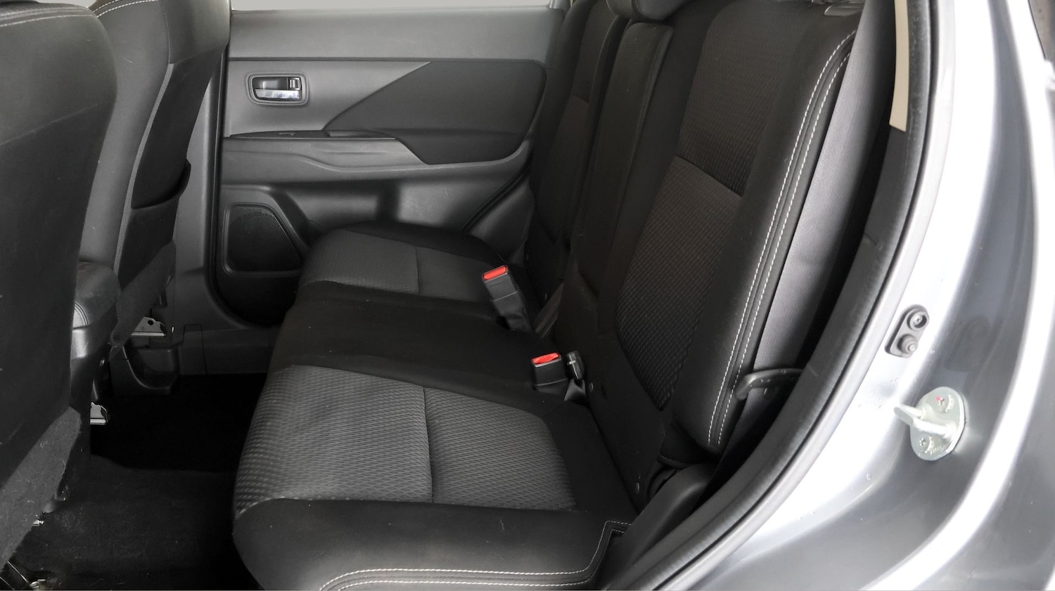 Used Mitsubishi Outlander 2018 for sale - 77799680: Photo 15