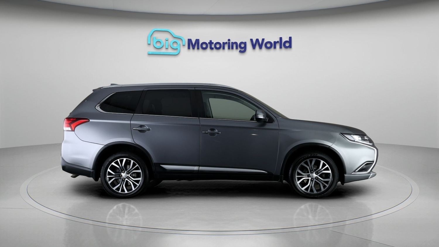Used Mitsubishi Outlander 2018 for sale - 77799680: Photo 8