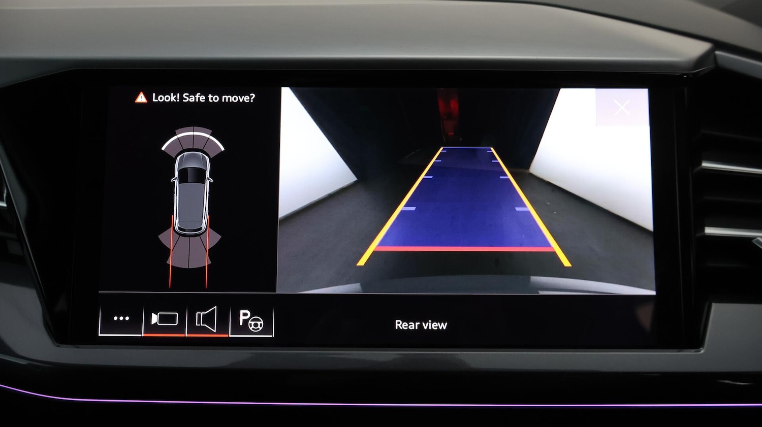 Used Audi Q4 e-tron 2022 for sale - 76380661: Photo 27