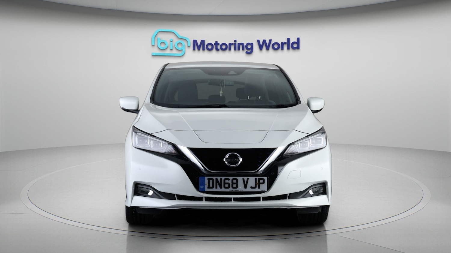 Used Nissan Leaf for sale - 77181886: Photo 2