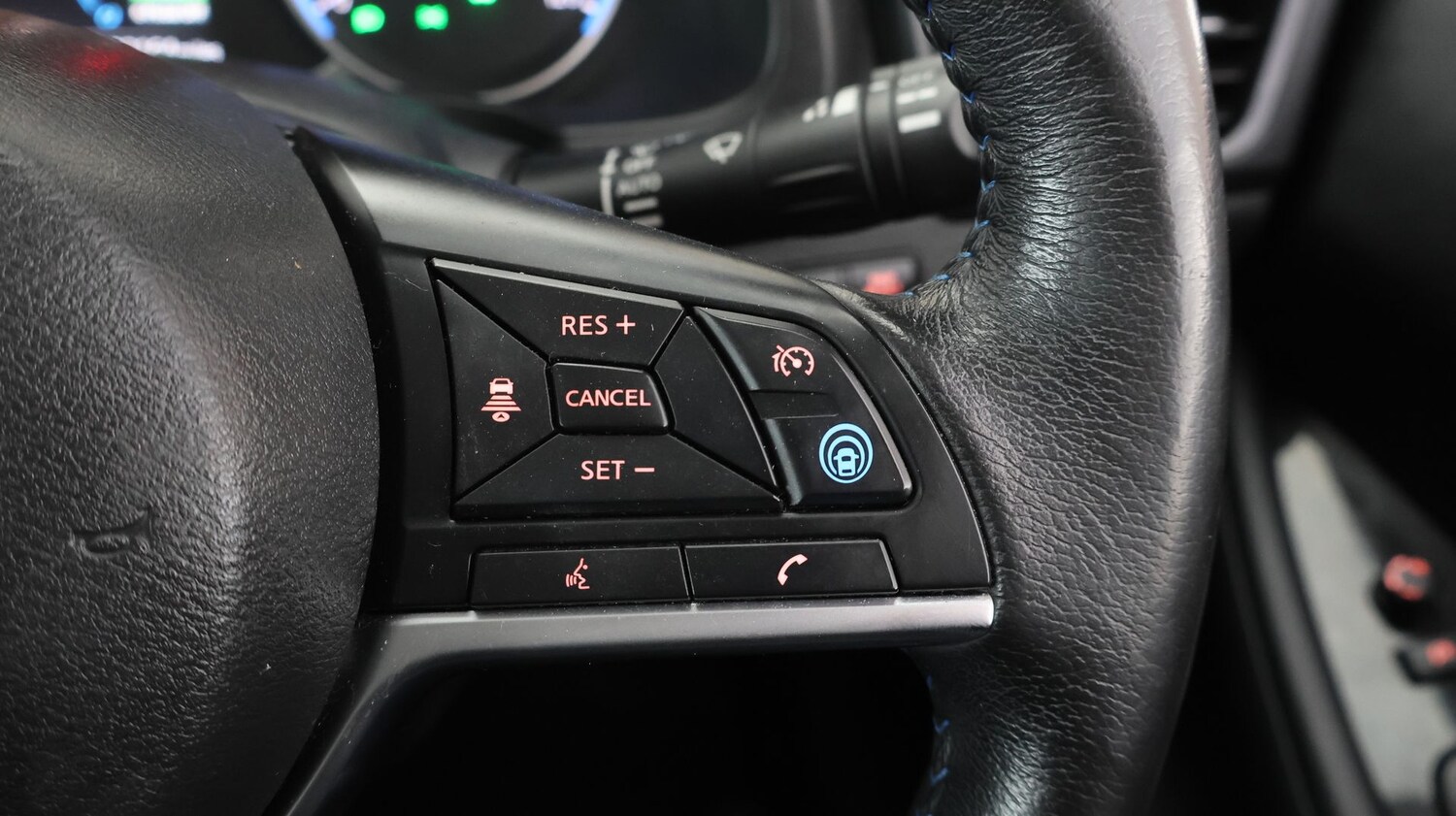 Used Nissan Leaf for sale - 77181886: Photo 24