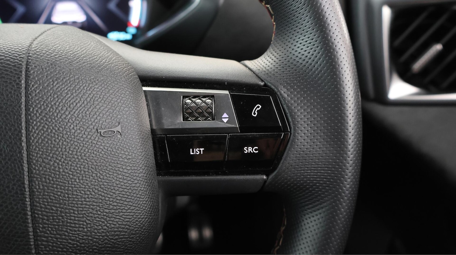 Used DS Automobiles DS 3 Crossback 2022 for sale - 76314594: Photo 24