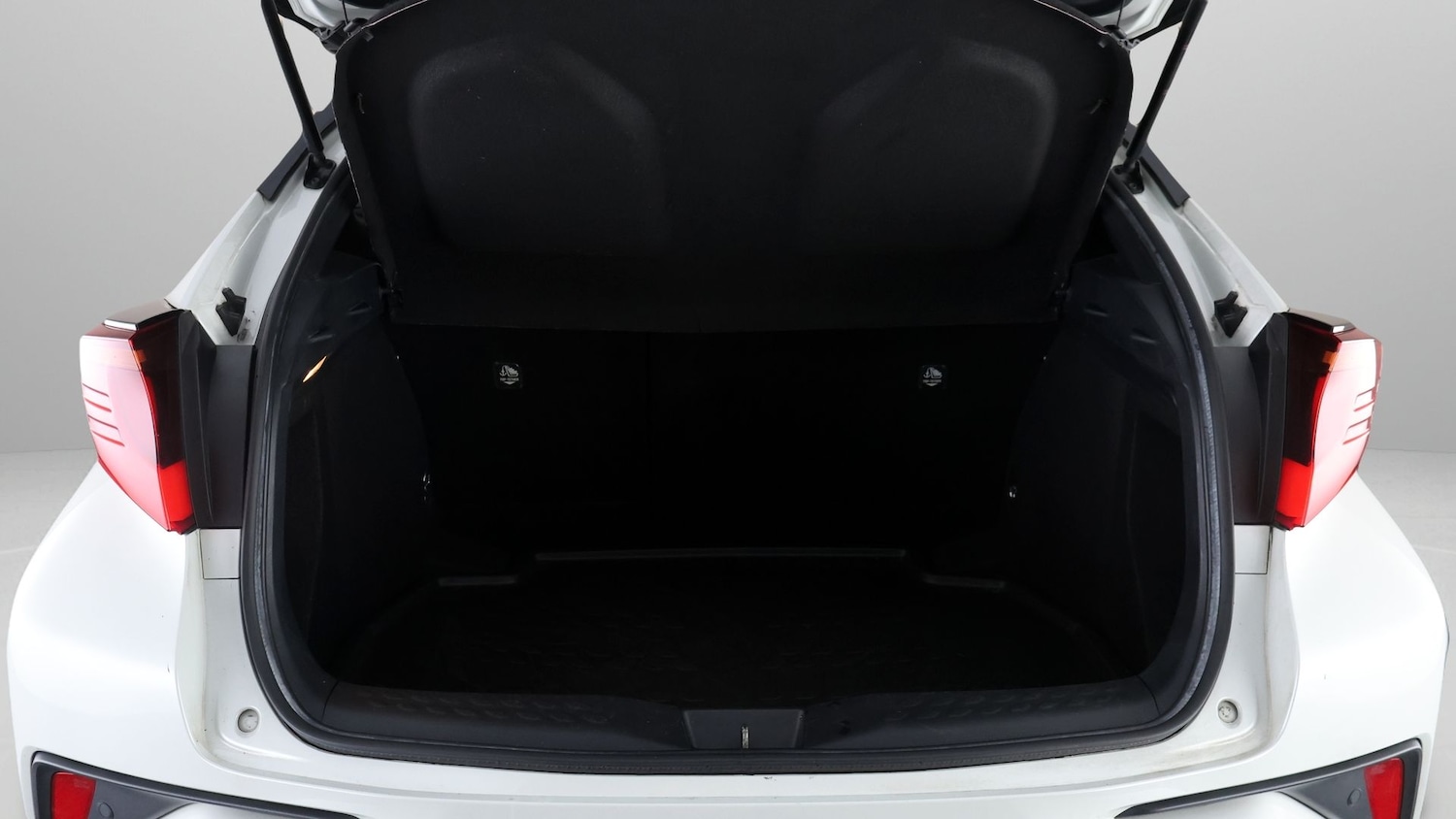 Used Toyota C-HR 2020 for sale - 77558795: Photo 17