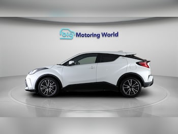 Used Toyota C-HR 2020 for sale - 77558795: Photo