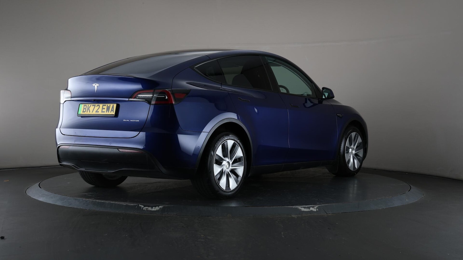 Used Tesla Model Y 2022 for sale - 76122303: Photo 75