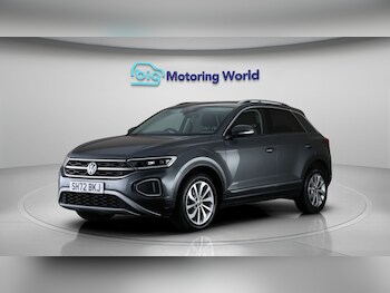 Used Volkswagen T-Roc 2023 for sale - 77536346: Photo