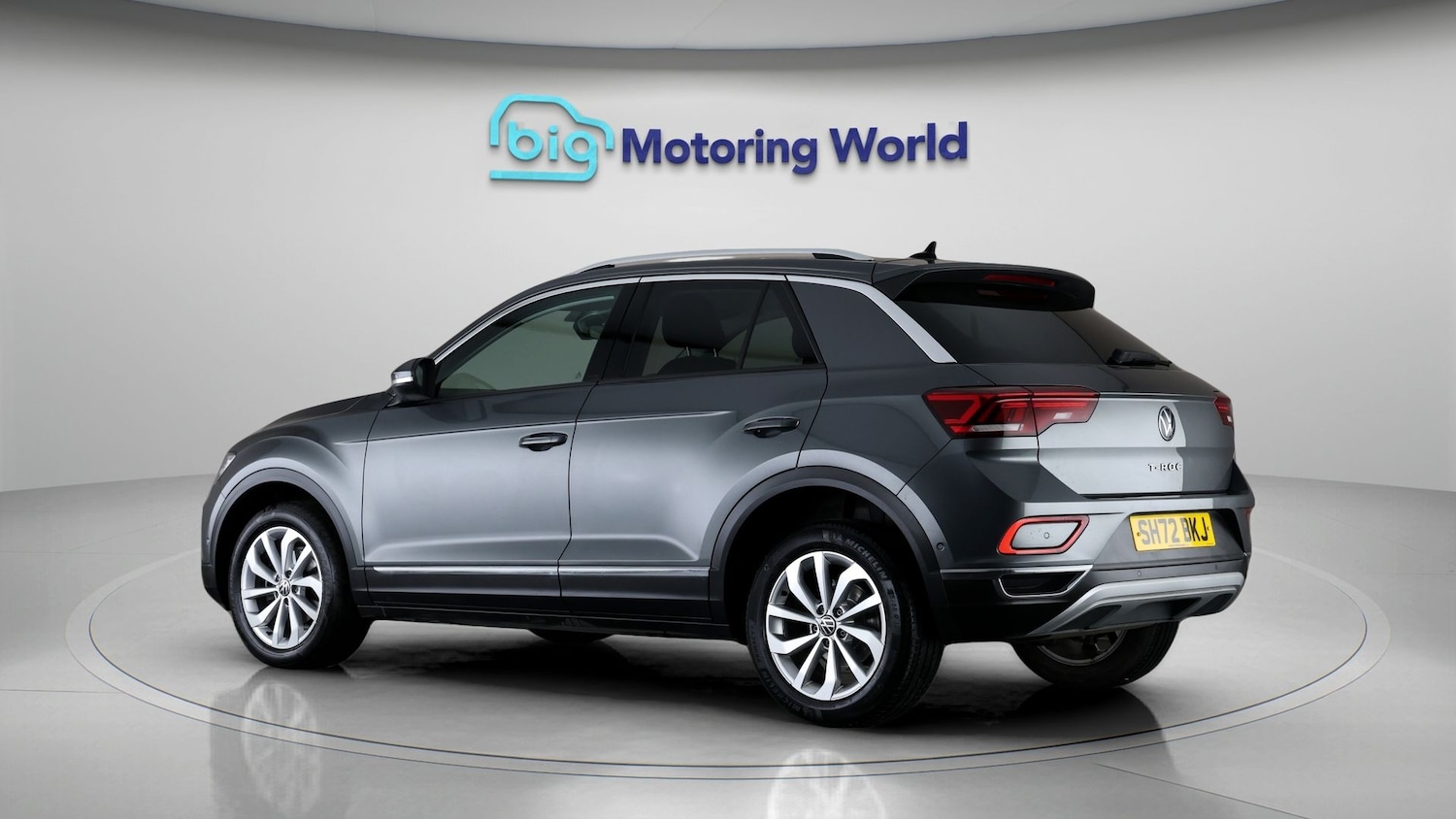 Used Volkswagen T-Roc 2023 for sale - 77536346: Photo 5