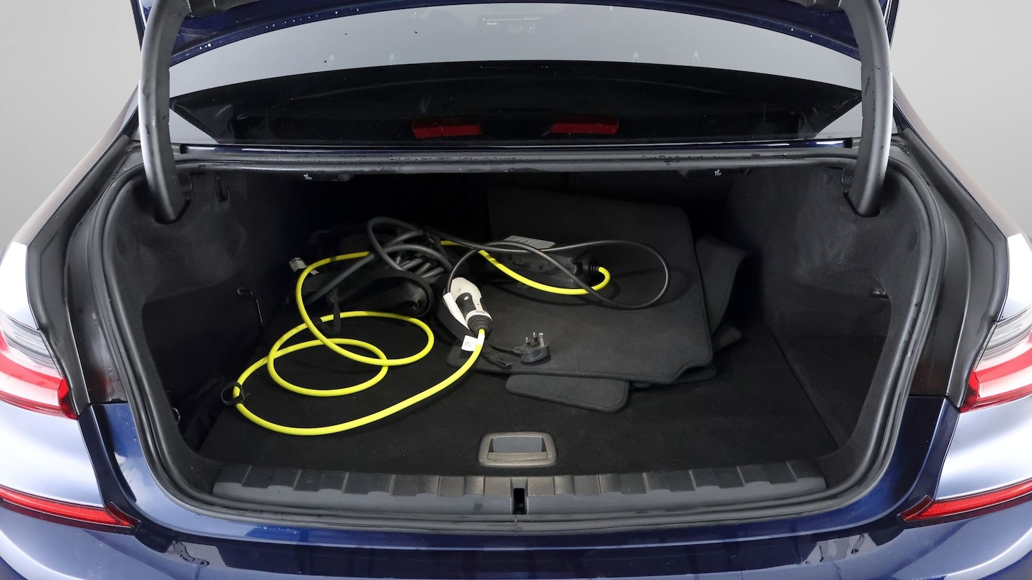 Used BMW 3 Series 2022 for sale - 77708509: Photo 17