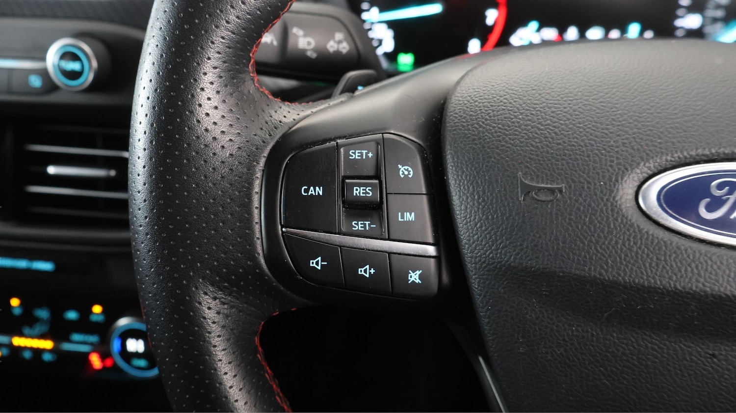 Used Ford Focus 2018 for sale - 77182152: Photo 21