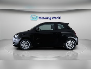 Used Fiat 500e 2022 for sale - 79130929: Photo