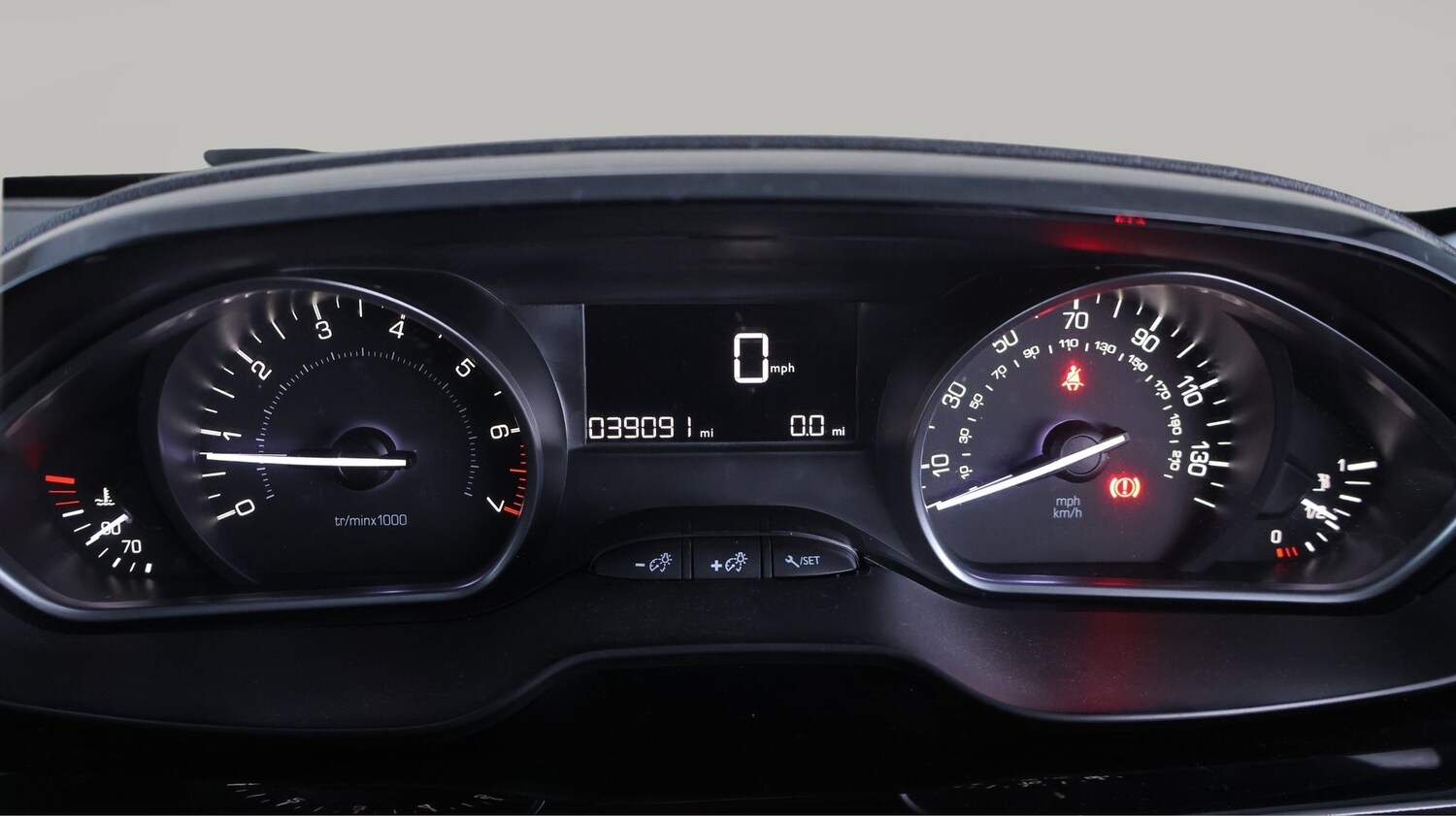 Used Peugeot 208 2018 for sale - 78169106: Photo 10