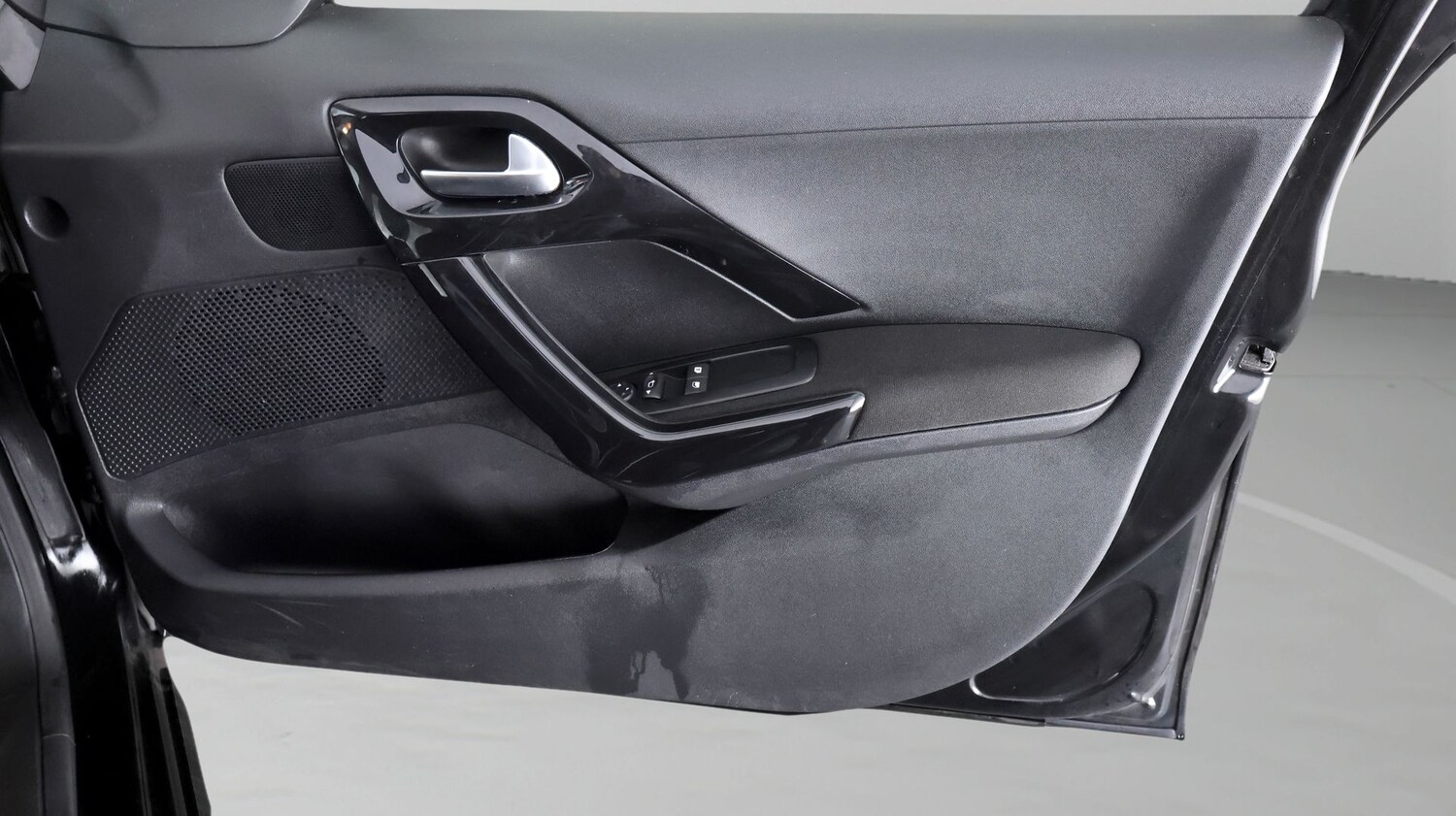 Used Peugeot 208 2018 for sale - 78169106: Photo 14