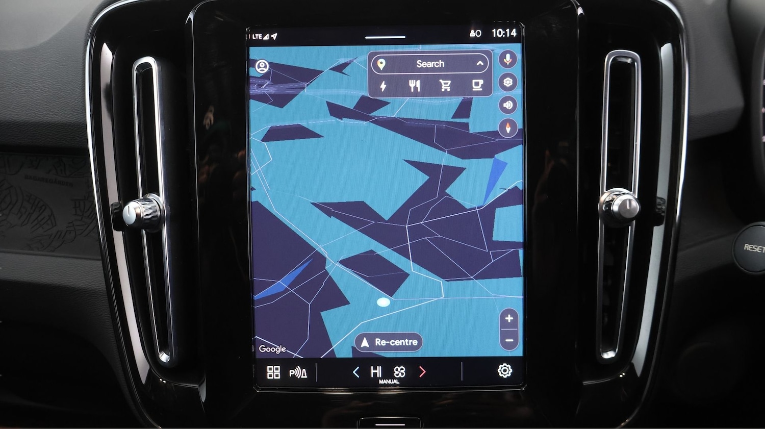 Used Volvo XC40 2023 for sale - 77689471: Photo 11