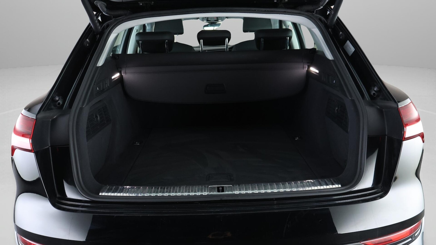 Used Audi e-tron 2021 for sale - 76424515: Photo 18