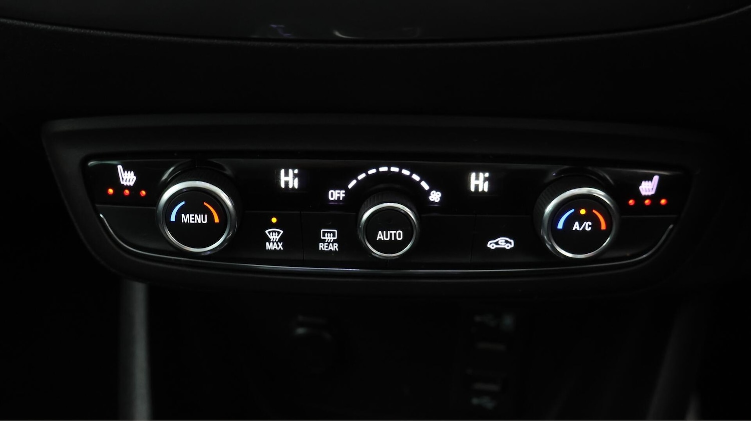 Used Vauxhall Crossland 2022 for sale - 76370859: Photo 13