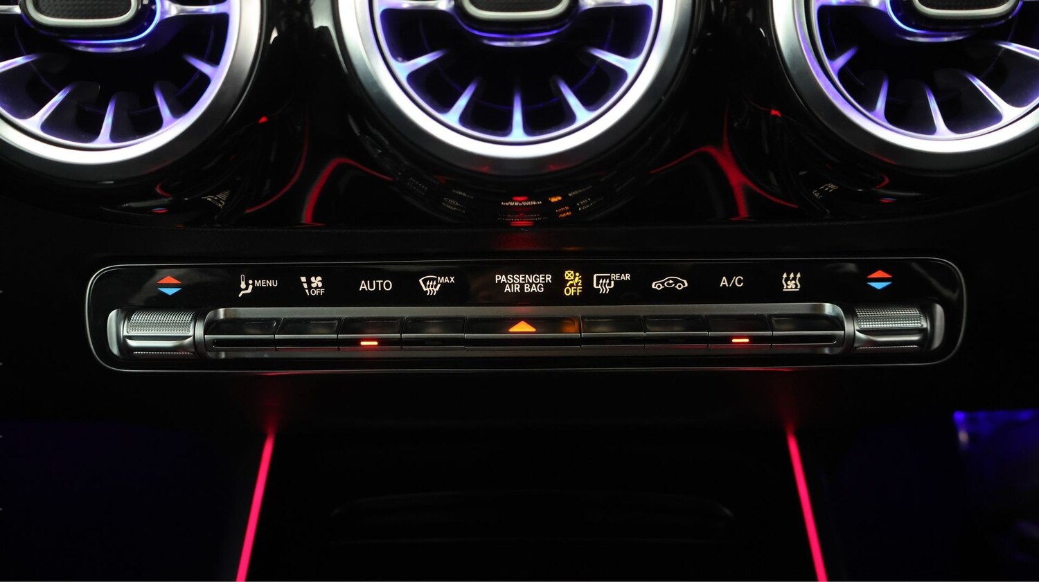 Used Mercedes-Benz EQA 2022 for sale - 77363464: Photo 12