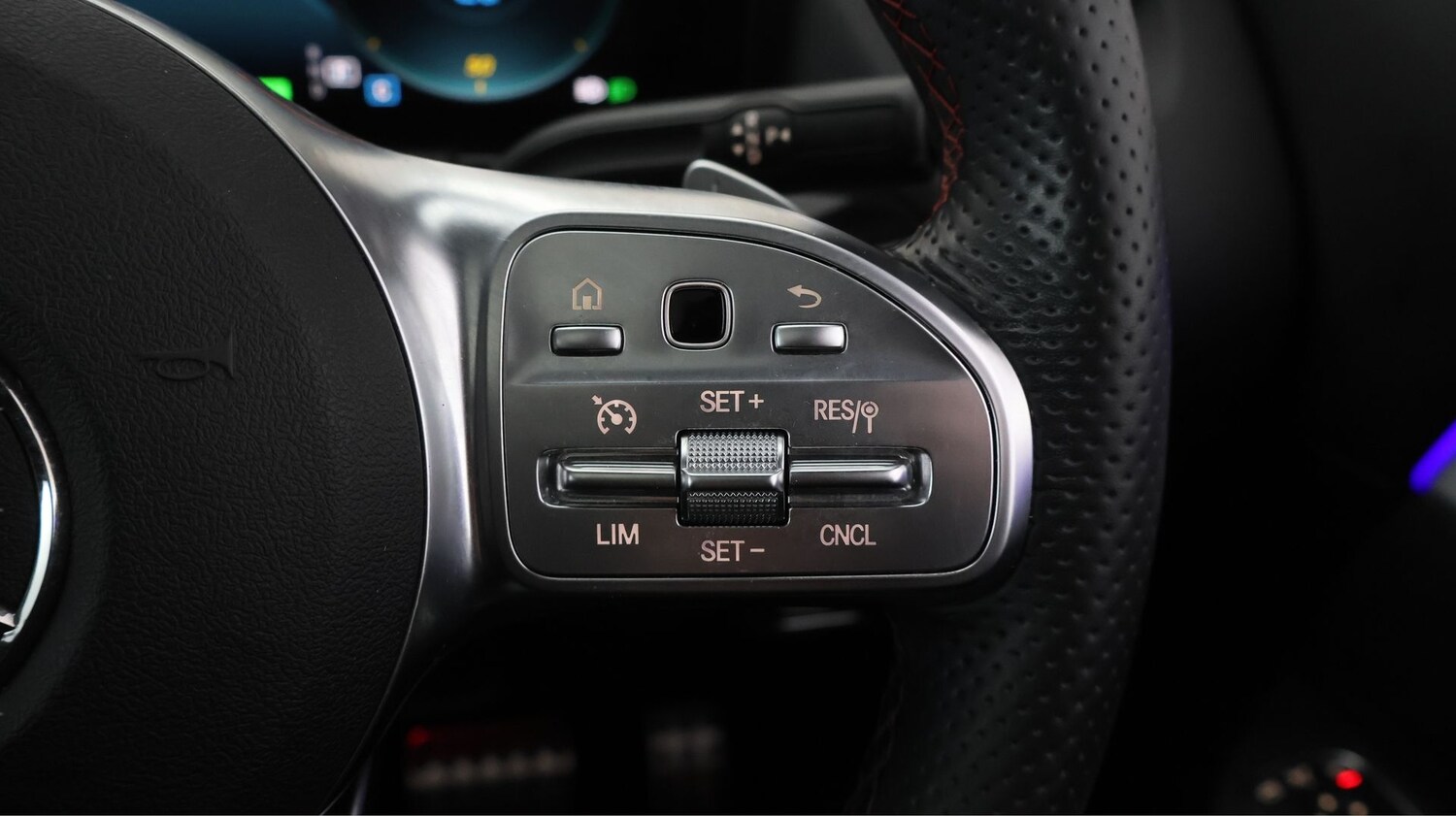 Used Mercedes-Benz EQA 2022 for sale - 77363464: Photo 24