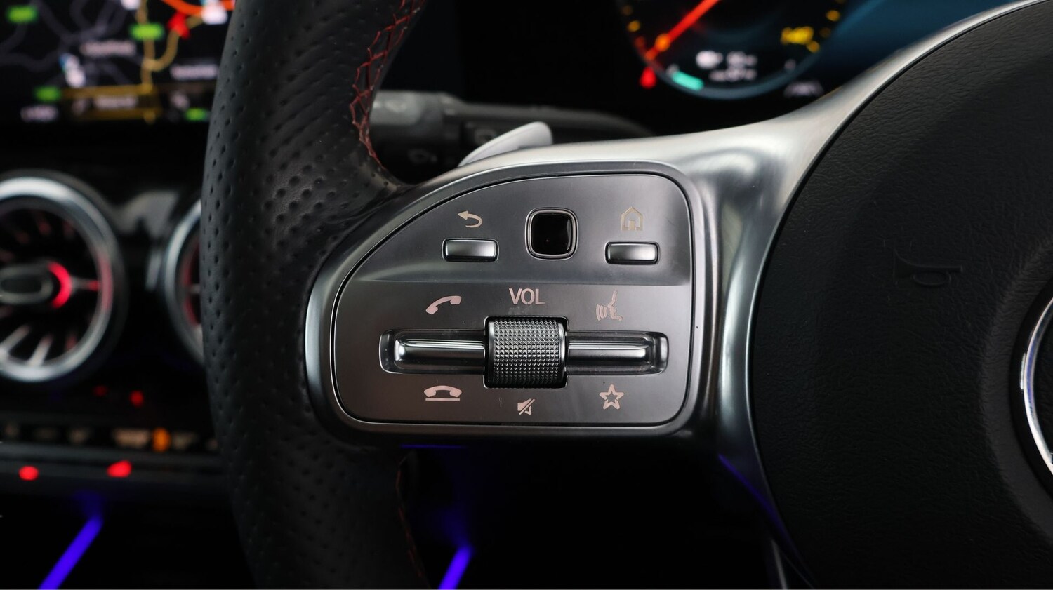 Used Mercedes-Benz EQA 2022 for sale - 77363464: Photo 25