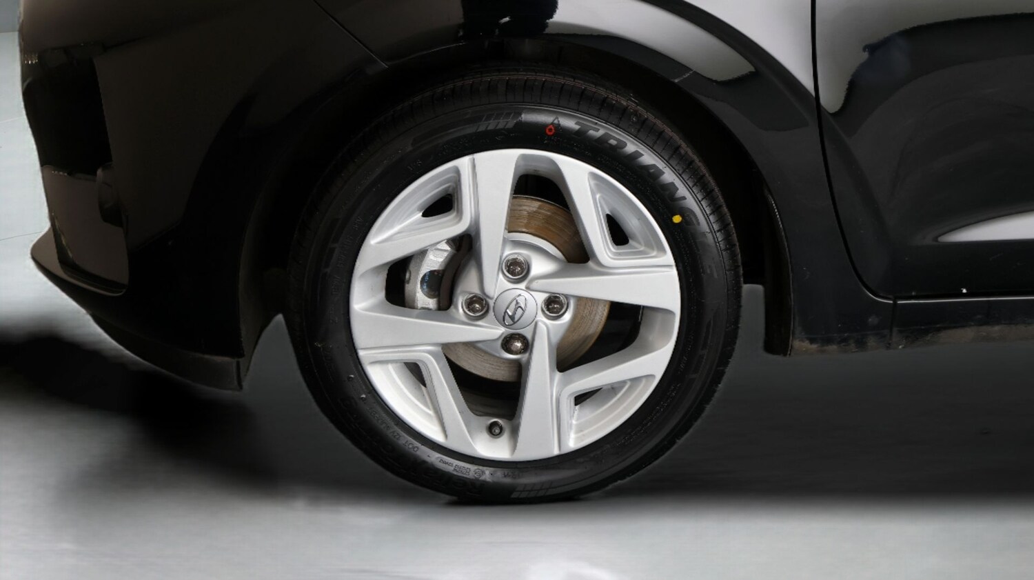 Used Hyundai i10 for sale - 77303393: Photo 17