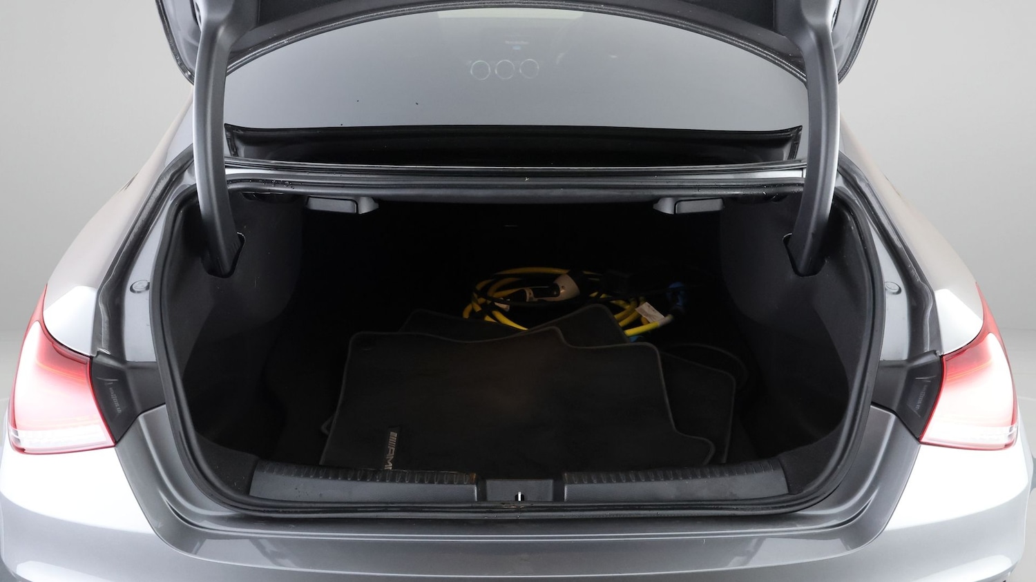 Used Mercedes-Benz CLA 2022 for sale - 77635740: Photo 17