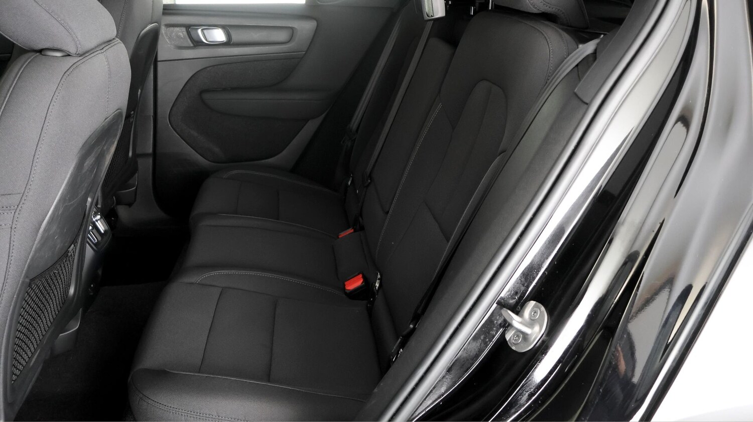 Used Volvo XC40 for sale - 77840067: Photo 15