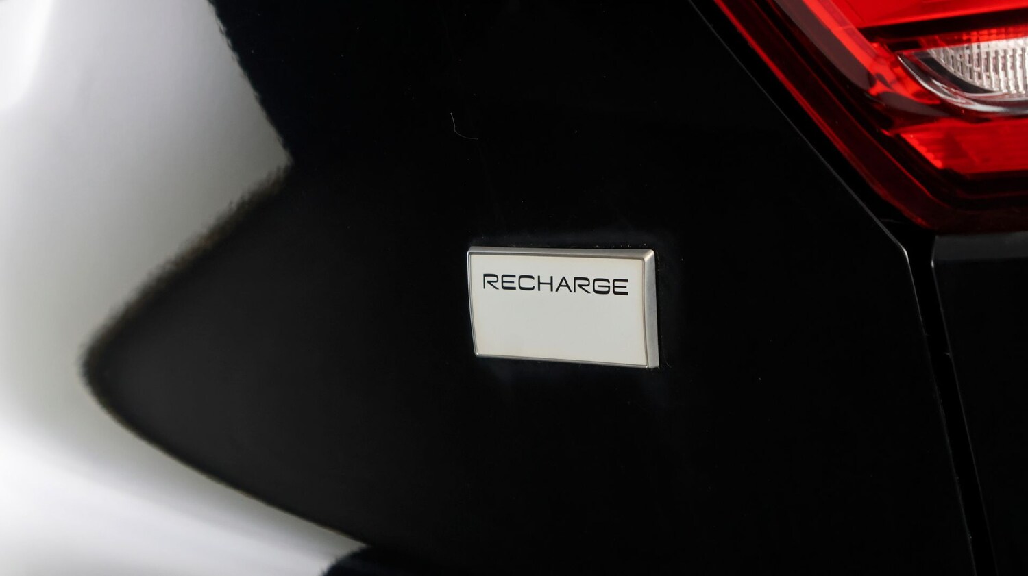 Used Volvo XC40 for sale - 77840067: Photo 20