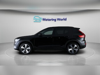 Used Volvo XC40 2023 for sale - 77840067: Photo