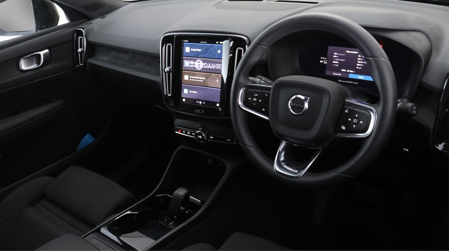 Used Volvo XC40 for sale - 77840067: Photo 9