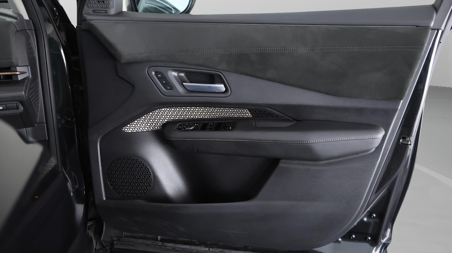 Used Nissan ARIYA 2022 for sale - 76658958: Photo 16