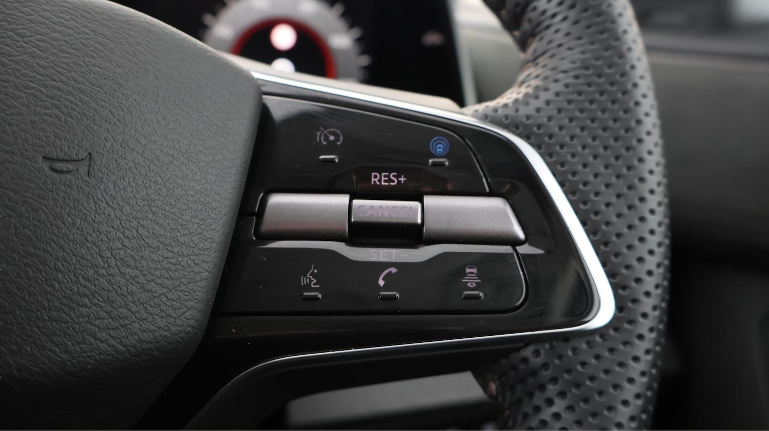 Used Nissan ARIYA 2022 for sale - 76658958: Photo 25