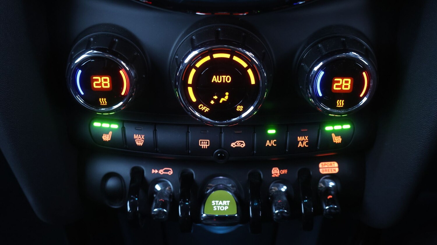 Used MINI Hatch 2022 for sale - 77678546: Photo 12