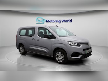 Used Toyota PROACE CITY Verso 2025 for sale - 77543420: Photo