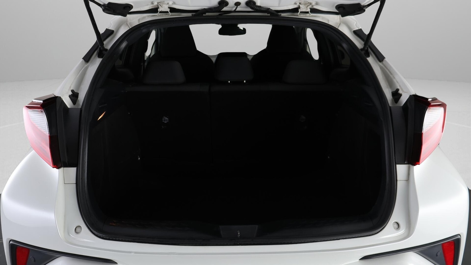 Used Toyota C-HR 2022 for sale - 76388523: Photo 17