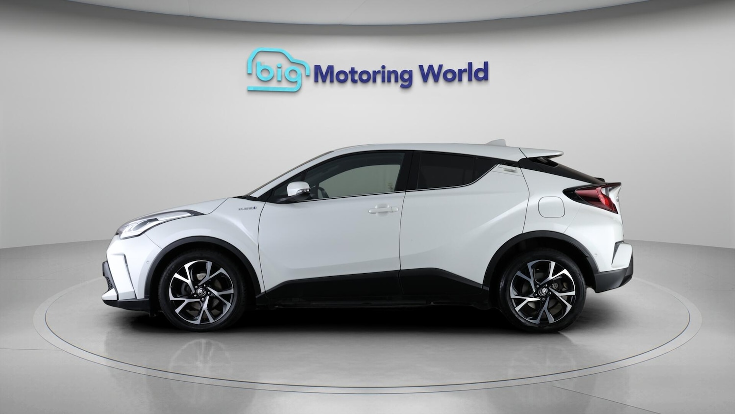 Used Toyota C-HR 2022 for sale - 76388523: Photo 4