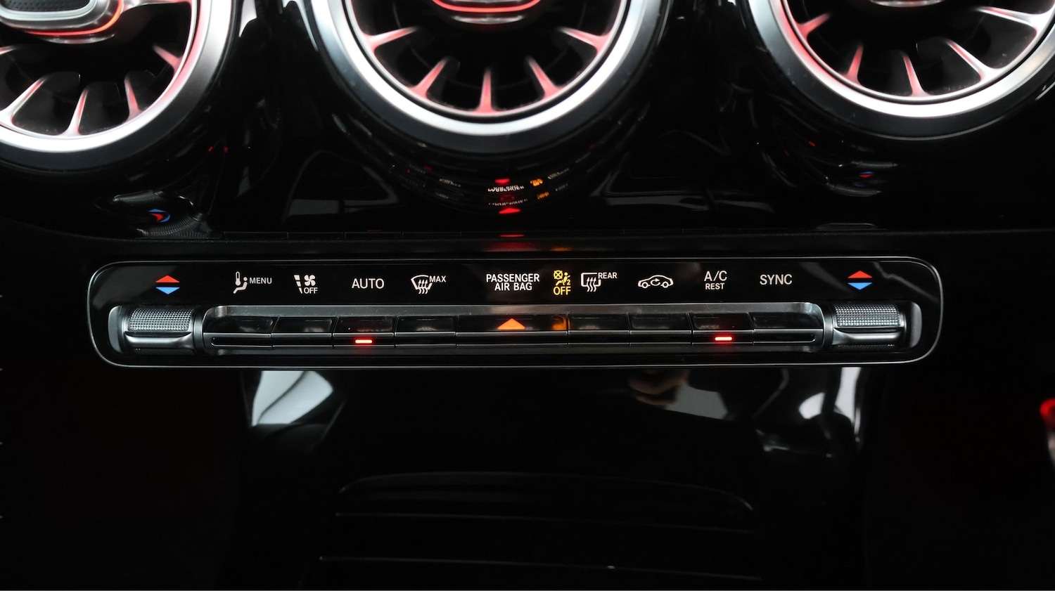 Used Mercedes-Benz CLA 2020 for sale - 77537096: Photo 11