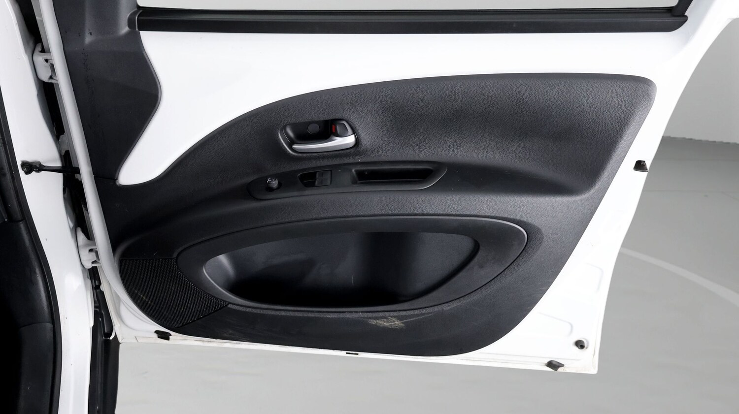 Used Toyota Aygo X 2022 for sale - 77855551: Photo 14