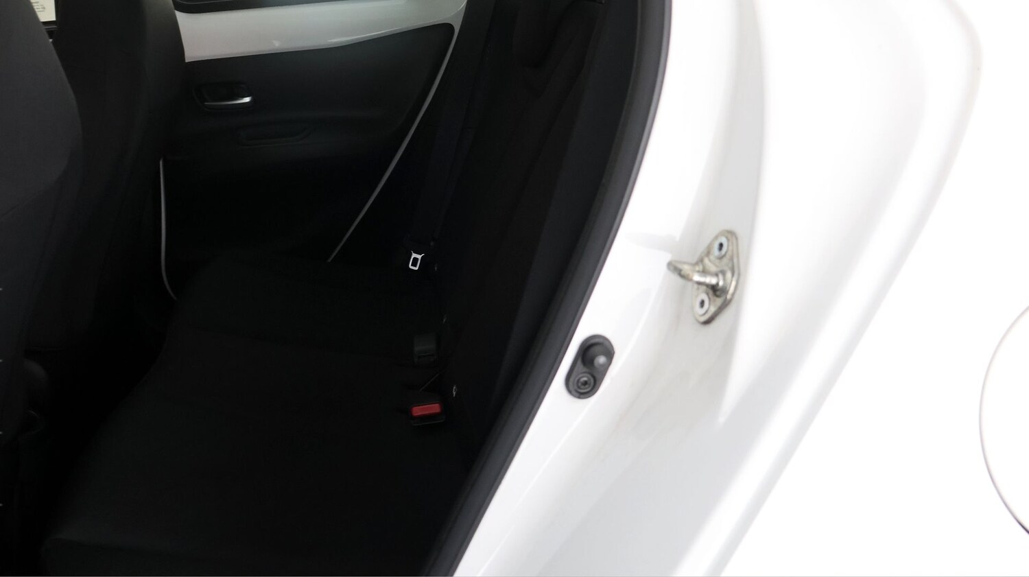 Used Toyota Aygo X 2022 for sale - 77855551: Photo 15