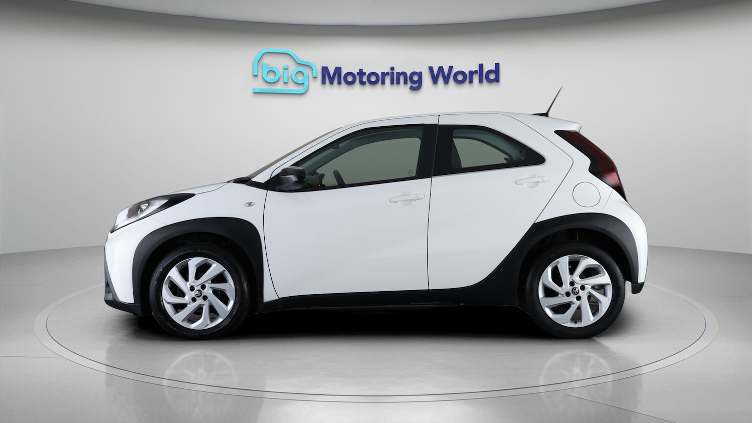 Used Toyota Aygo X 2022 for sale - 77855551: Photo 4