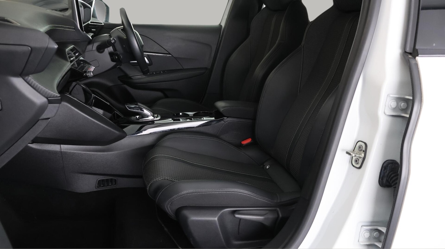 Used Peugeot 208 2020 for sale - 76381273: Photo 14