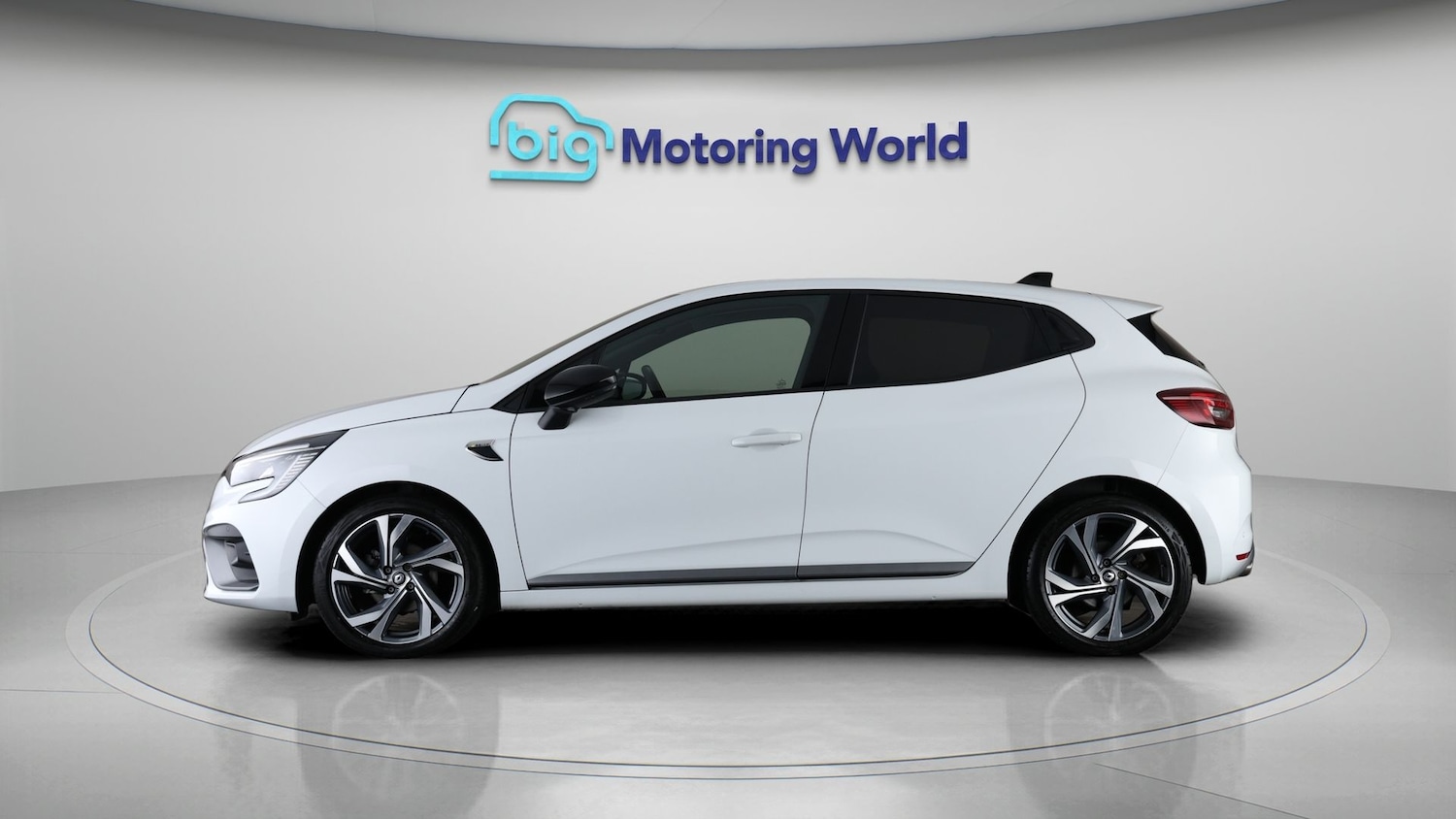 Used Renault Clio 2023 for sale - 77855548: Photo 4