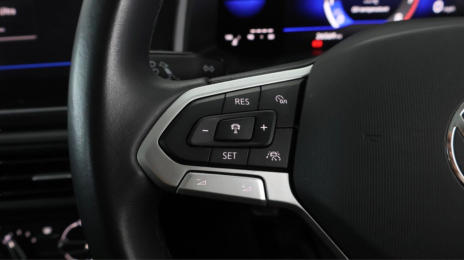 Used Volkswagen Taigo 2023 for sale - 78131490: Photo 24