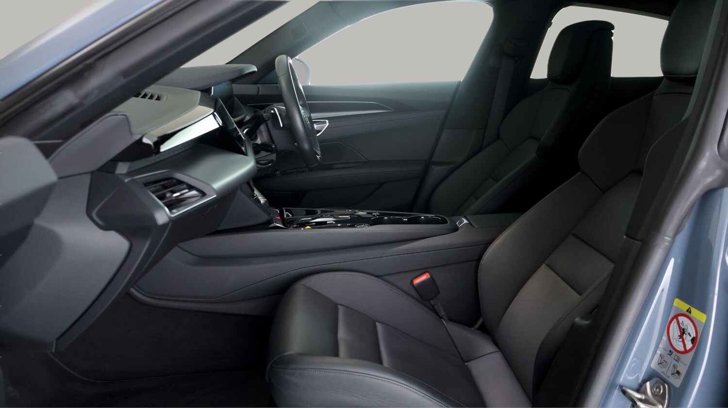 Used Audi e-tron GT 2022 for sale - 77902216: Photo 14