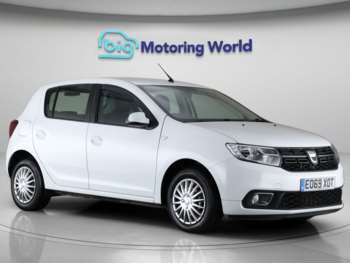 2020 (69) - 0.9 TCe Comfort Hatchback 5dr Petrol Manual Euro 6 (s/s) (90 ps)
